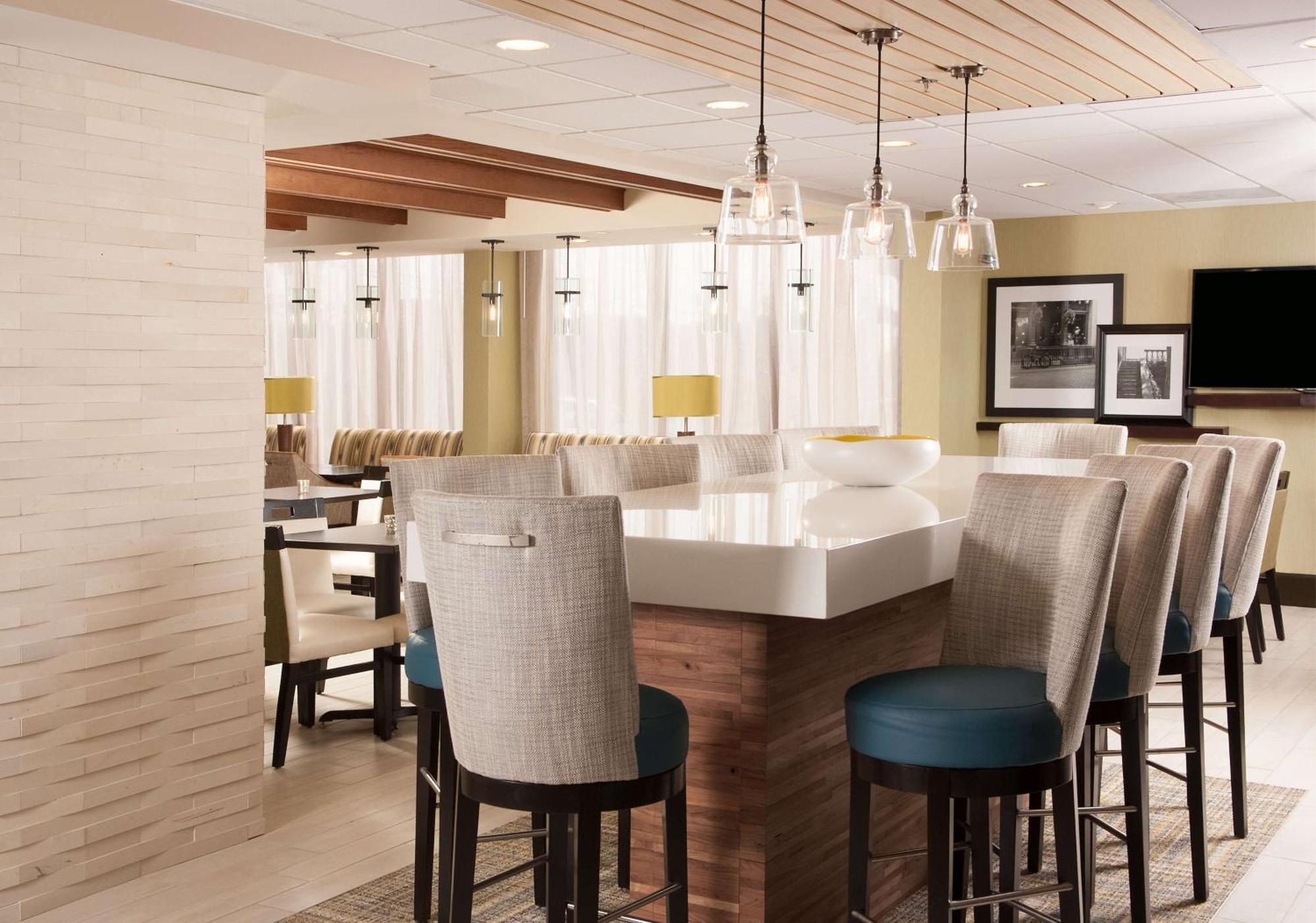 Hampton Inn Atlanta-North Druid Hills Εξωτερικό φωτογραφία