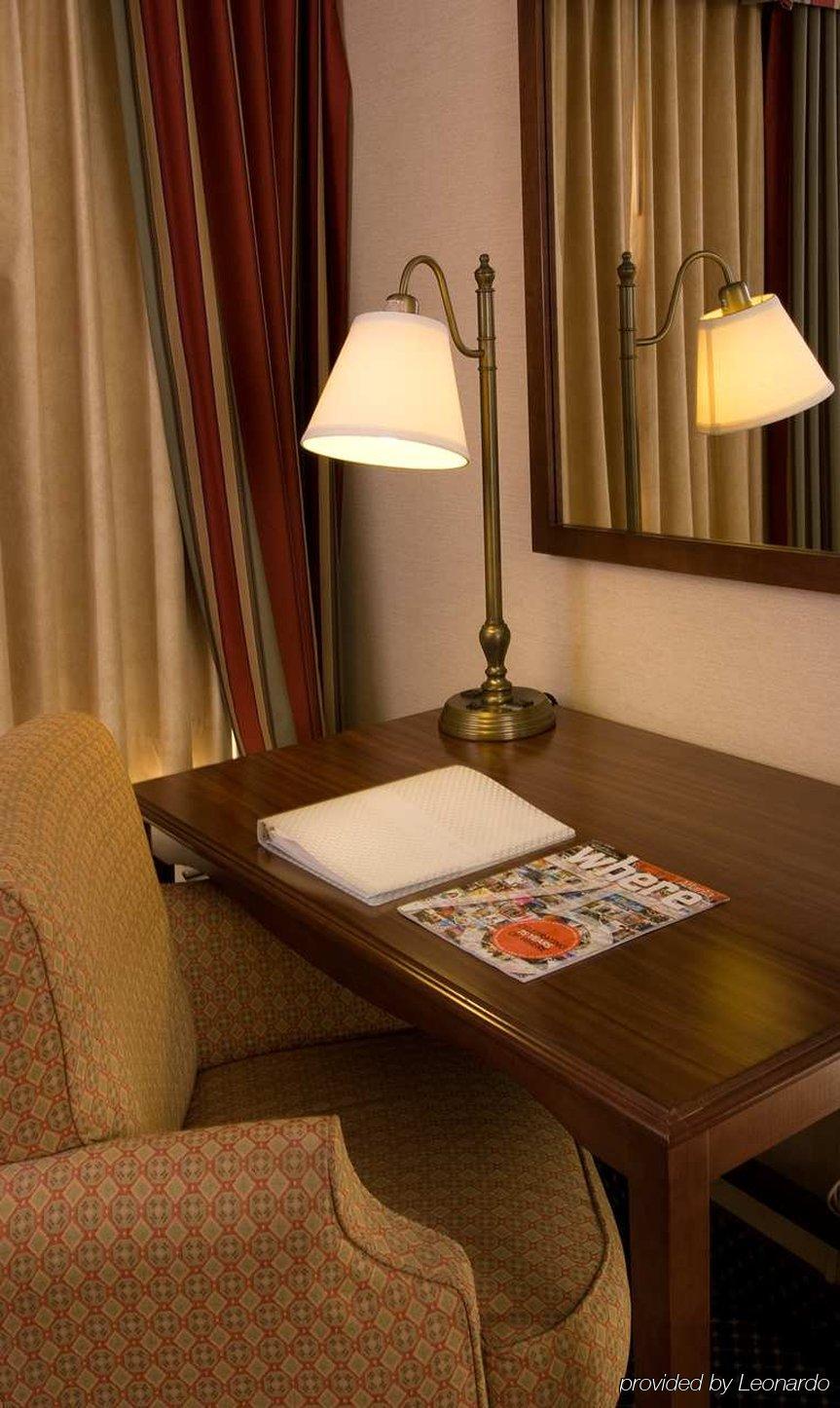 Hampton Inn Atlanta-North Druid Hills Δωμάτιο φωτογραφία